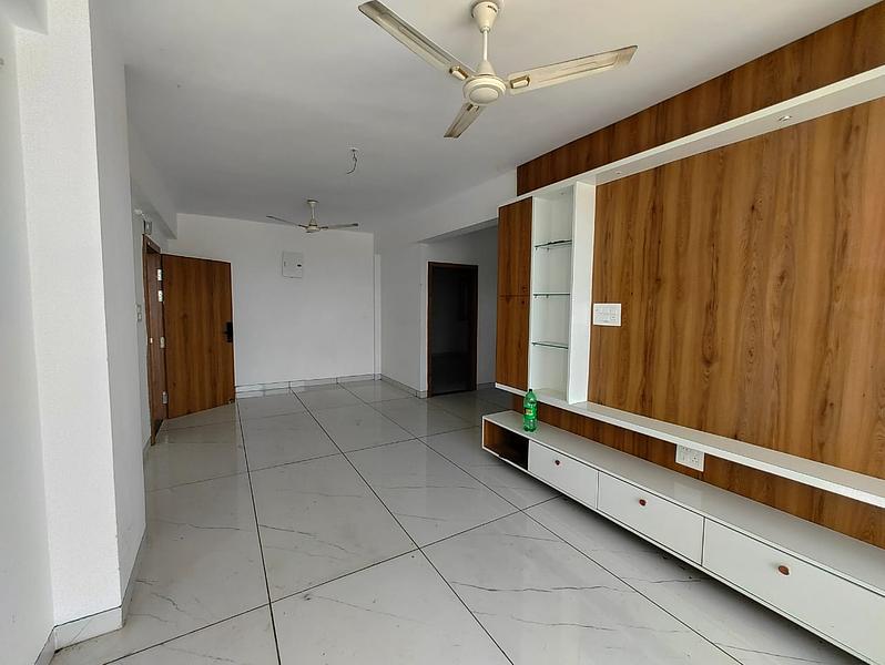 4 BHK for rent in aashima divine city Bhopal